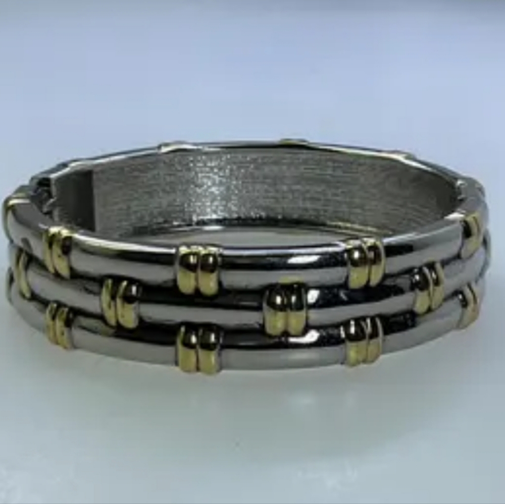 Elegant Silver & Light Gold Bracelet Bangle Hinge Cuff Very Good Conditon